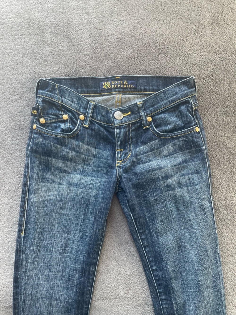 y2k Low rise bootcut Rock & Republic size 23